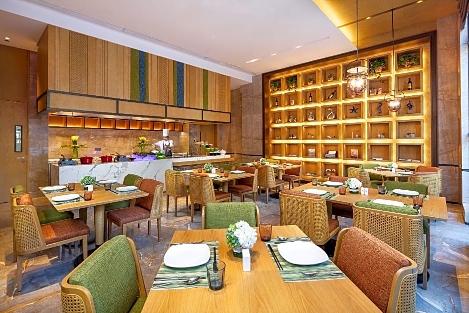 Hilton Garden Inn Nujiang