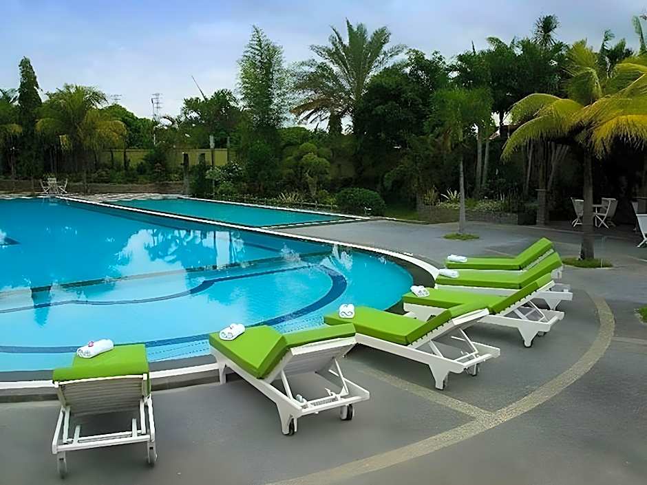 The Sunan Hotel Solo