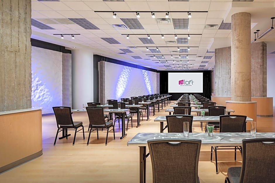 Aloft Dallas Downtown