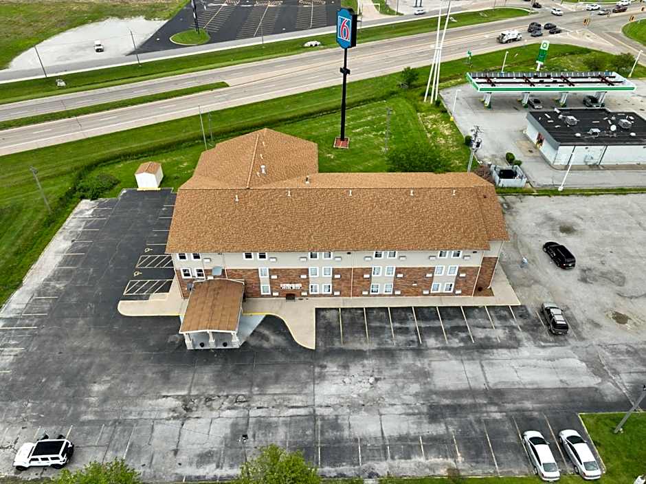 Motel 6 Litchfield, IL