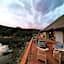 Barefoot Addo Elephant Lodge