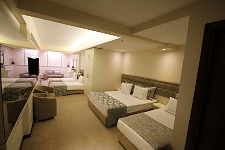 Connecting Family Rooms