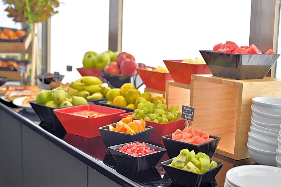 Athenaeum Smart Hotel