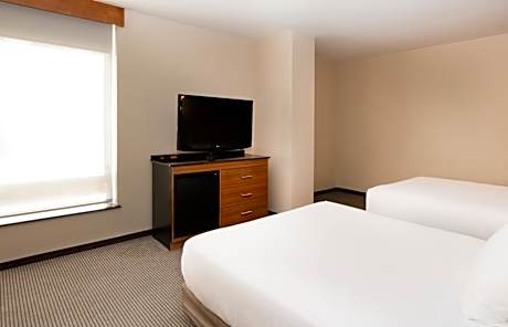 Queen Room with Two Queen Beds - High Floor