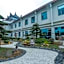 Wudangshan Jianguo Hotel