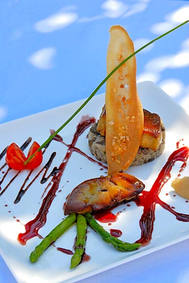 Hotel Le Rocher Blanc