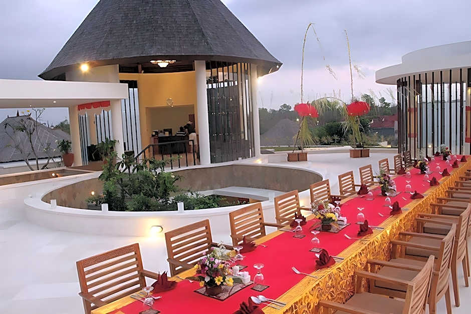 Mahagiri Villas & Spa Dreamland