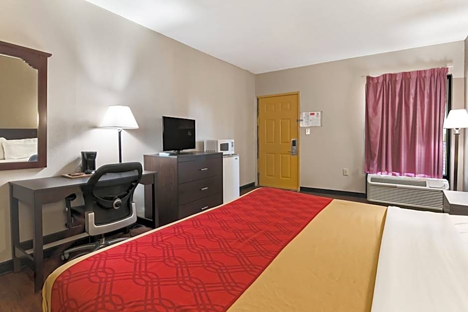 Econo Lodge - Conyers