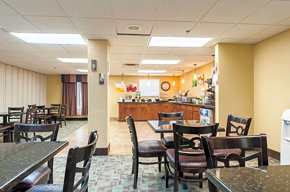 Quality Inn & Suites Lafayette