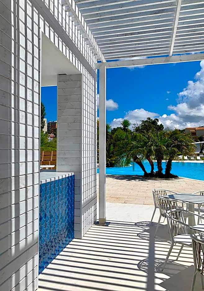 Malibu Foz Hotel - La Maison Younan