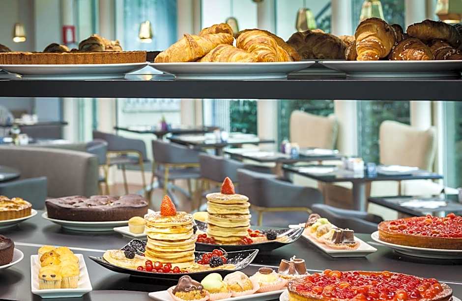 Holiday Inn Milan Garibaldi Station By IHG