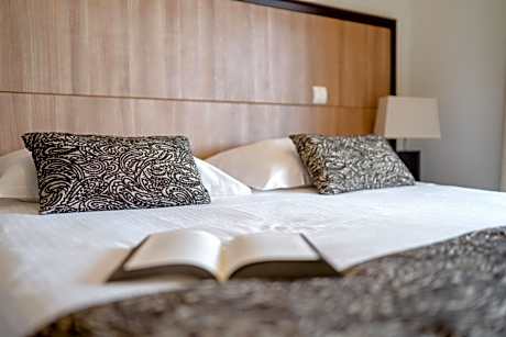 One-Bedroom Apartment - Garden Side