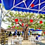 Sandals Hoang Yen Hotel