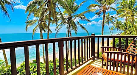 Top Secret Beach Hotel