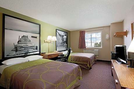2 Double Beds Non-Smoking