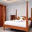 E Luxury Suites Seminyak by InnApps