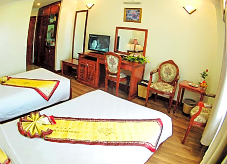 Superior Twin City View