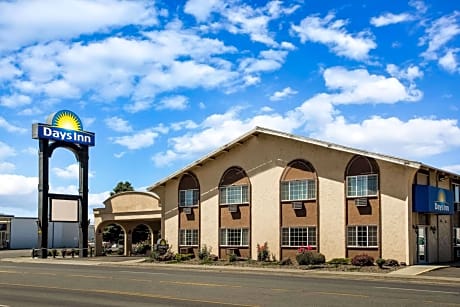 Days Inn by Wyndham Yakima