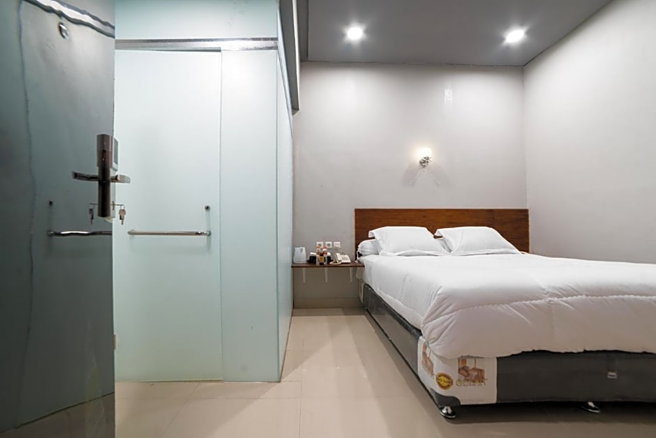 Glamour Hotel and Spa