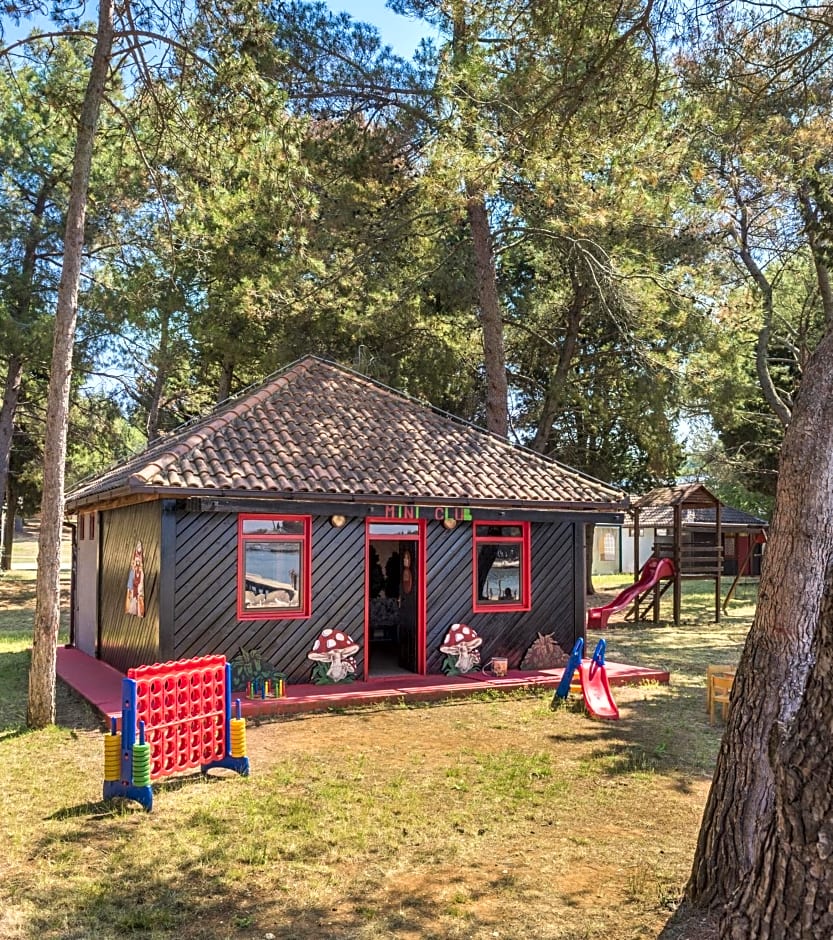 Apartments Polynesia Plava Laguna