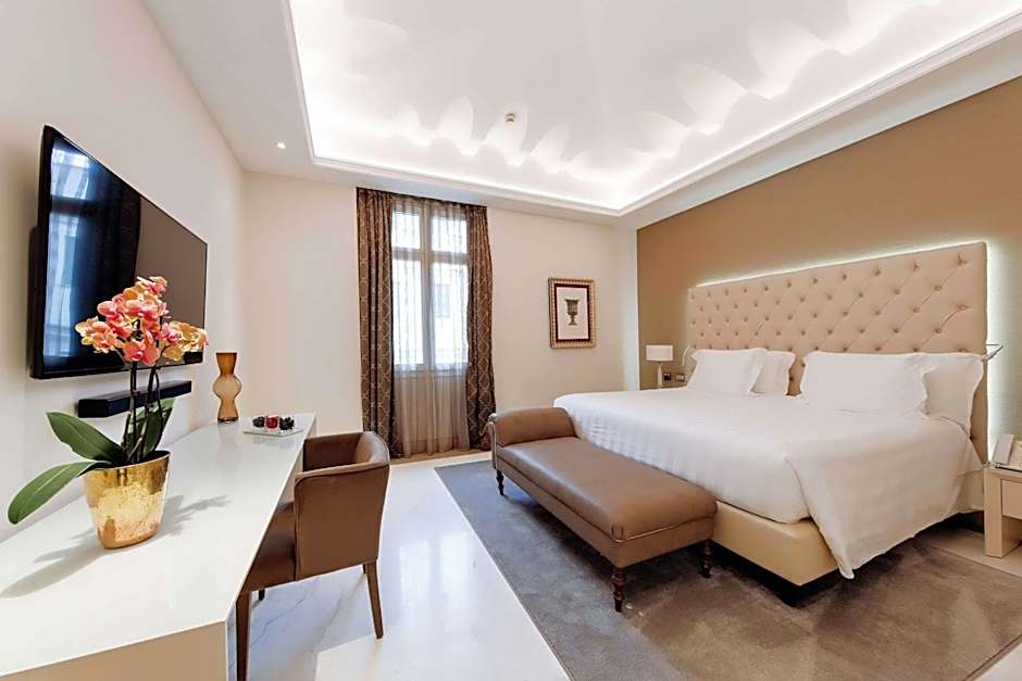 Aleph Rome Hotel, Curio Collection By Hilton