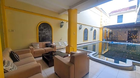 RedDoorz Syariah @ Demasto Homestay Jember