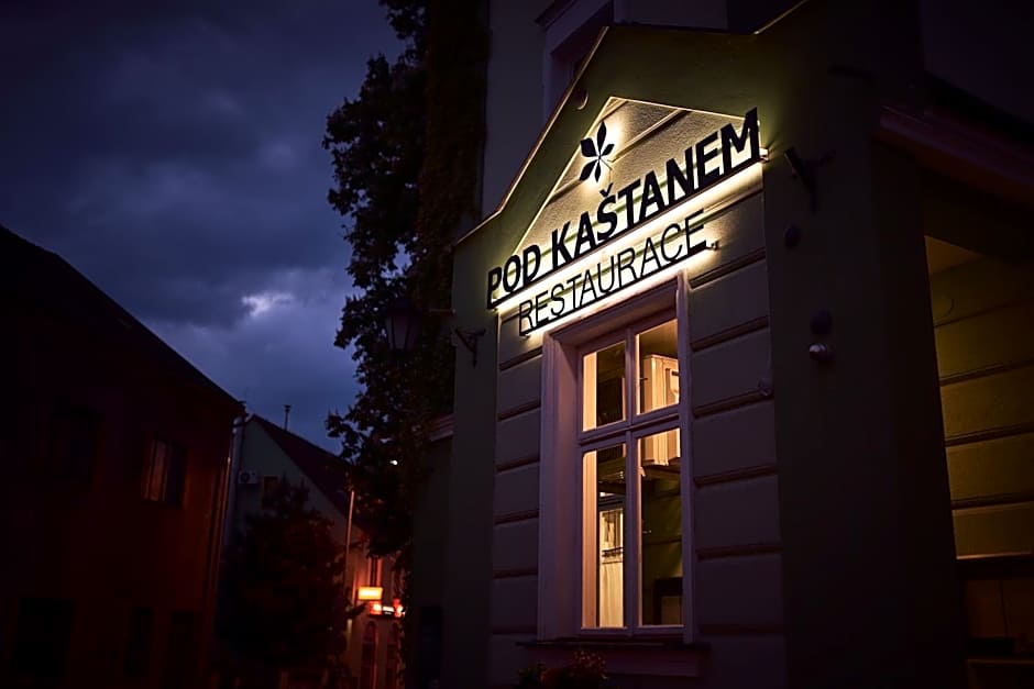 Hotel U Valdické brány