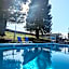 Foothills Motel