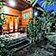 D and B Bungalow's by DeWizZ Management