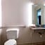 Holiday Inn Express Hotel & Suites Evanston By IHG