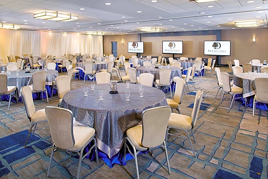 DoubleTree by Hilton Baltimore - BWI Airport