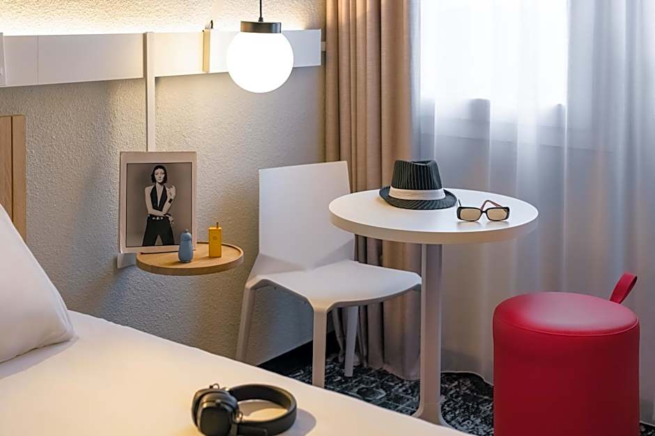 ibis Saint Rambert d'Albon