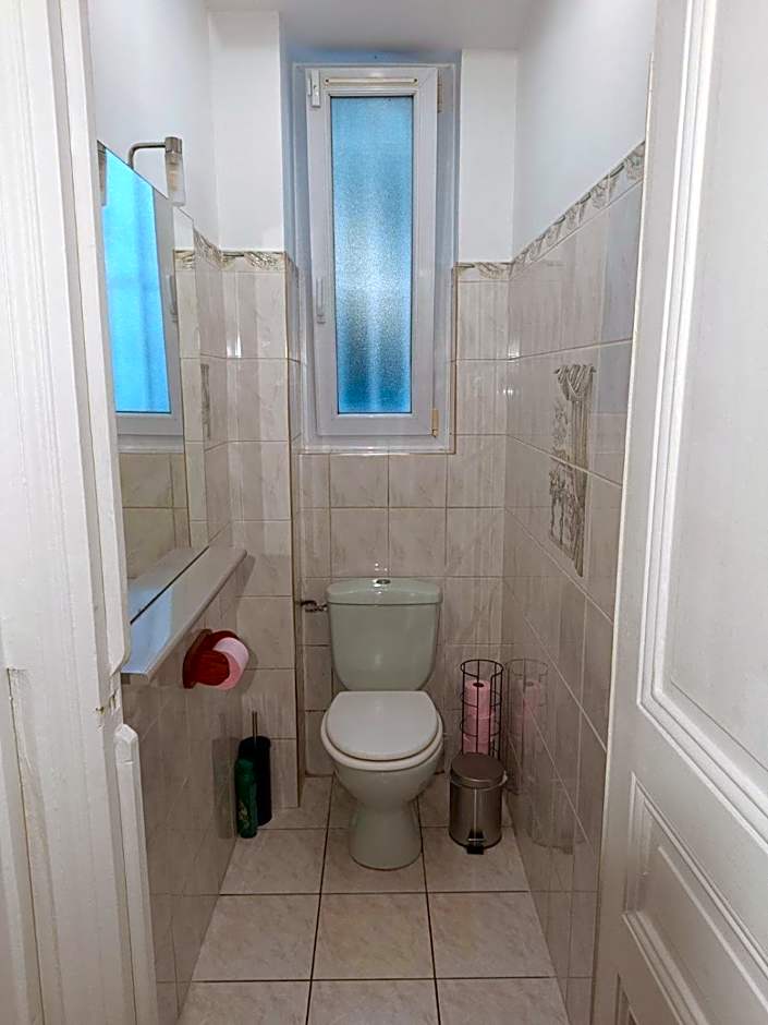 Chambres privées dans un appartement de 2 pièces à Paris 13e