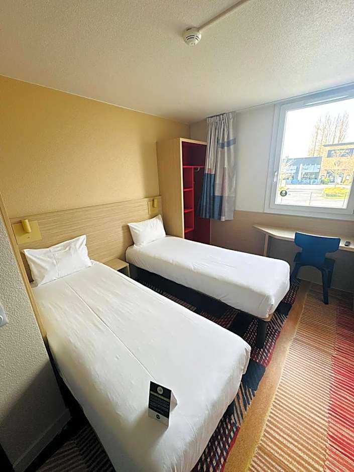 B&B HOTEL Saint-Witz Roissy