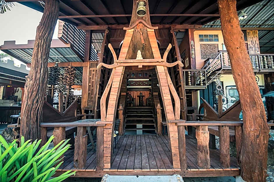 Suankaew​ art​ hostel​