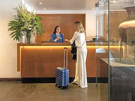 Hotel Almacruz and Convention Center