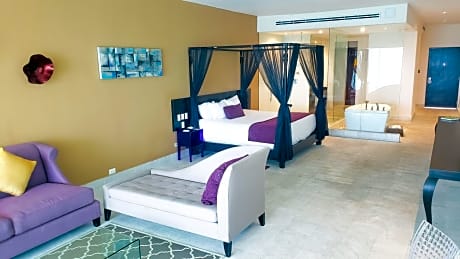 Pool View Suite