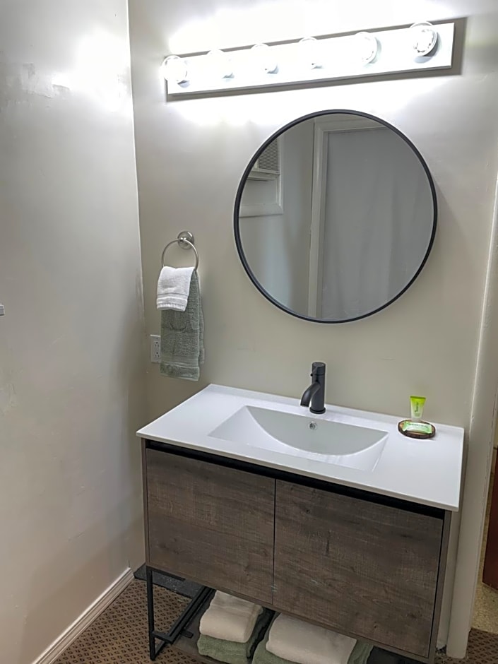 Americas Best Value Inn Polson