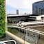 Waterfront Melbourne Apartments