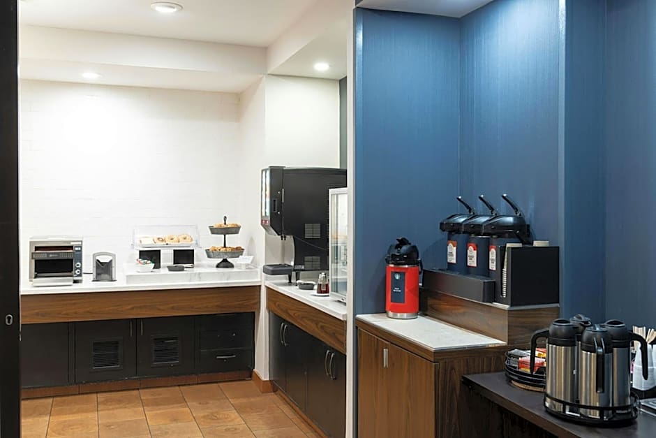 Courtyard by Marriott Burlington Williston
