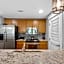 Cozy Bayside Retreat at Lasata , Stunning Panoramic Views ,Steps away from Baytowne Wharf, 3 Bedrooms 3 full baths !!
