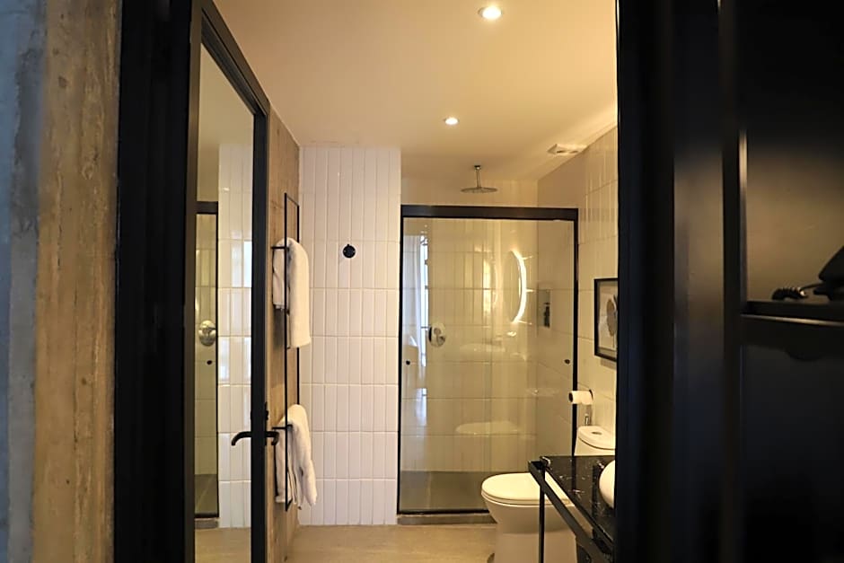 Bellwort Hotel
