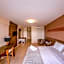 Village Barra Hotel