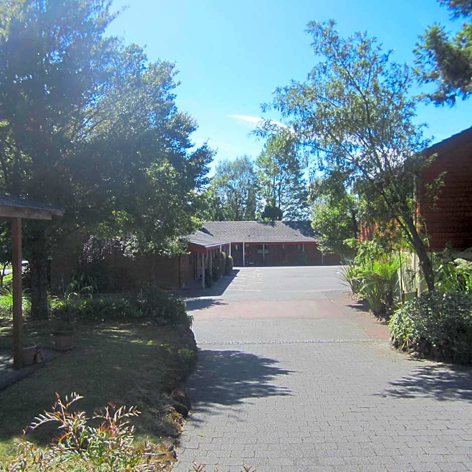 The Hobbit Motorlodge