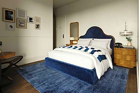 Standard, Guest room, 1 Queen, City view