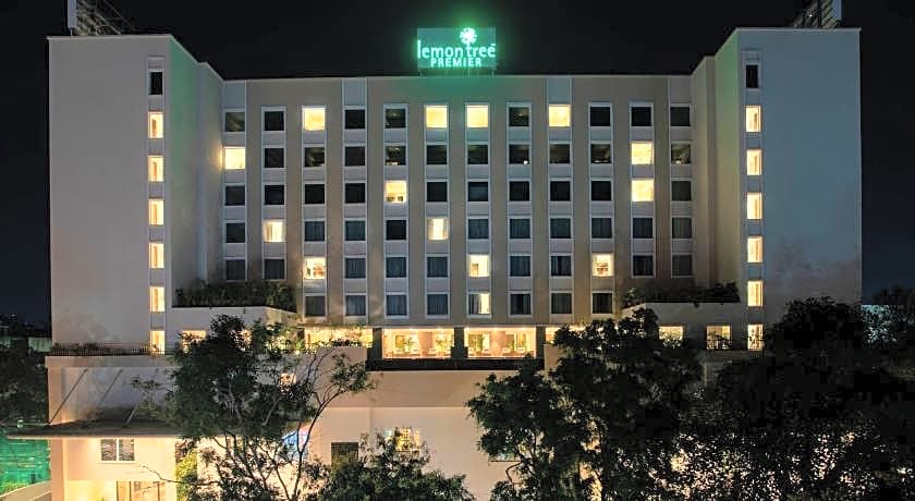 Lemon Tree Premier City Center Pune