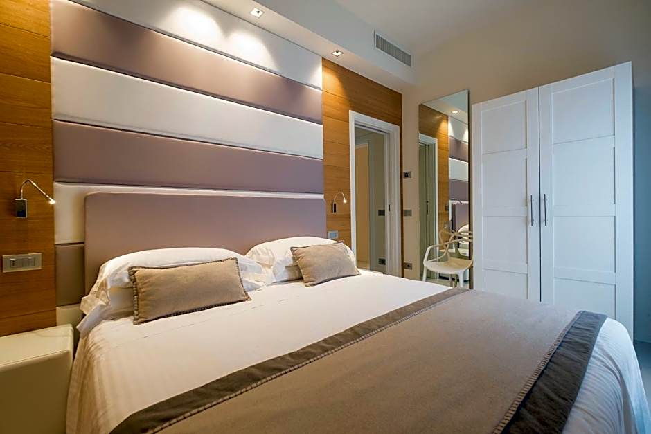 Metropol Ceccarini Suite - Luxury apartments