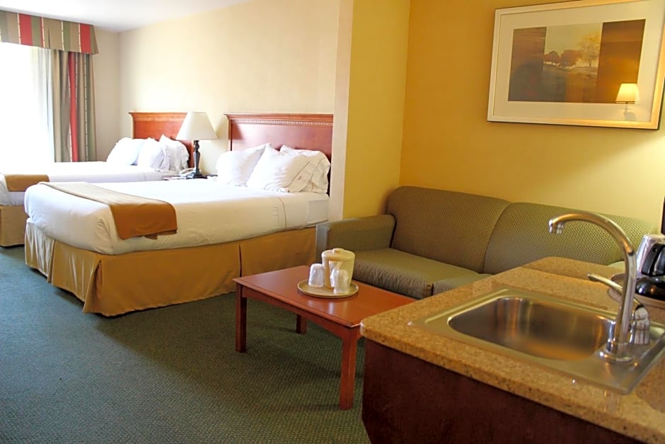 Holiday Inn Express Tehachapi