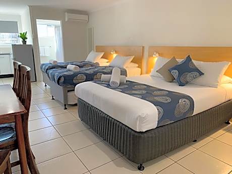 Family Room (4 Guests)