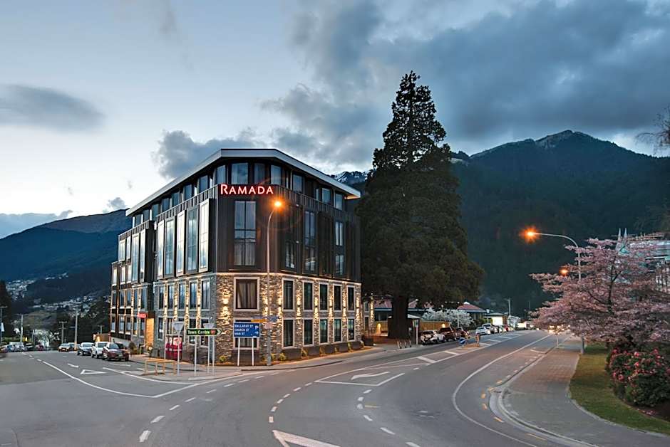 Ramada by Wyndham Queenstown Central